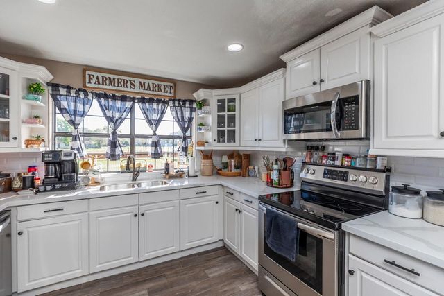 1056 Fm 2938 Road, Buna, TX 77612