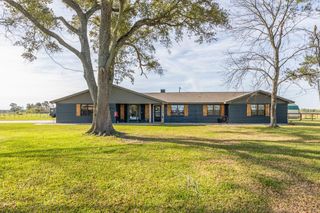 1056 Fm 2938 Road, Buna, TX 77612
