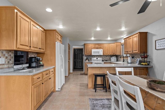 W5546 MUTZY WAY, Appleton, WI 54915