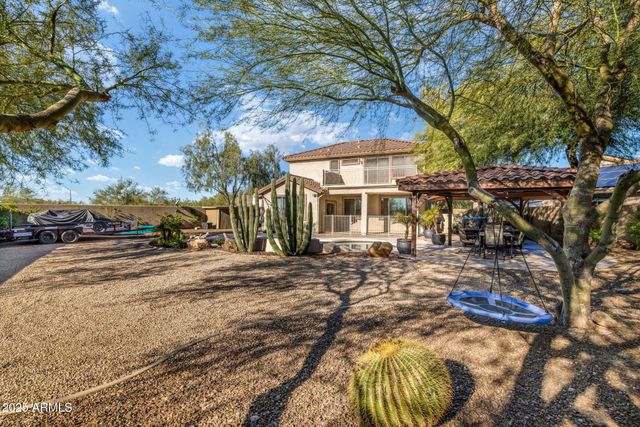 39517 N NOBLE HAWK Court, Phoenix, AZ 85086