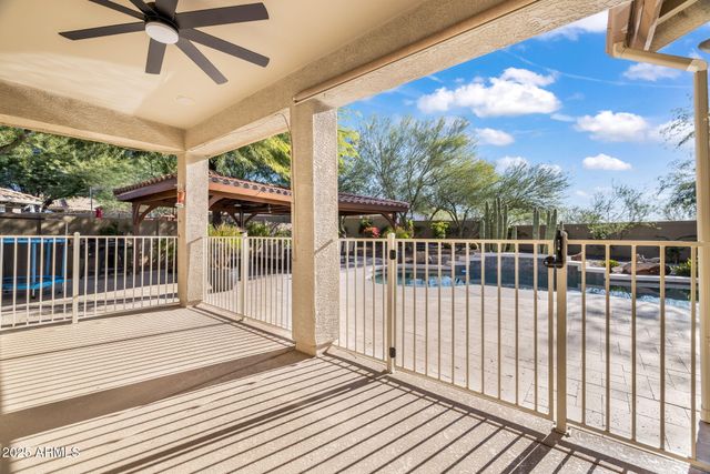 39517 N NOBLE HAWK Court, Phoenix, AZ 85086