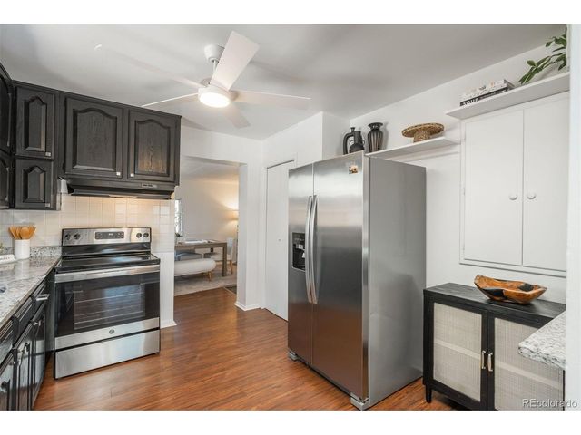 7220 Avrum Dr, Denver, CO 80221