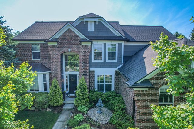 11667 Shadowwood Court, Zionsville, IN 46077