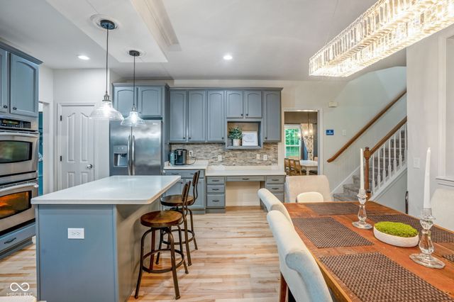 11667 Shadowwood Court, Zionsville, IN 46077