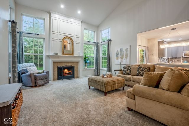 11667 Shadowwood Court, Zionsville, IN 46077