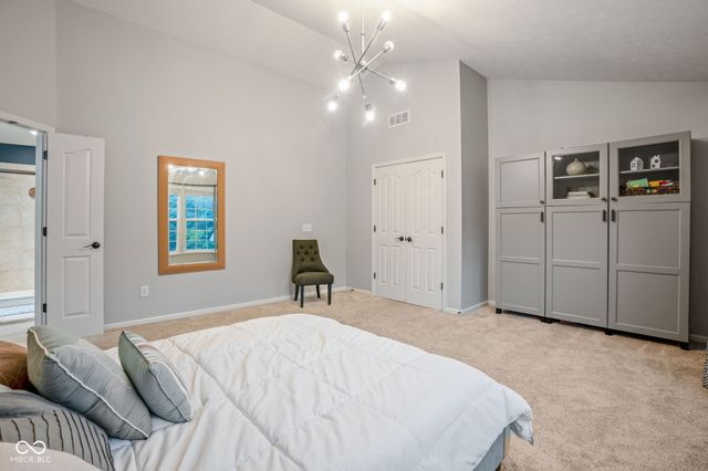 11667 Shadowwood Court, Zionsville, IN 46077