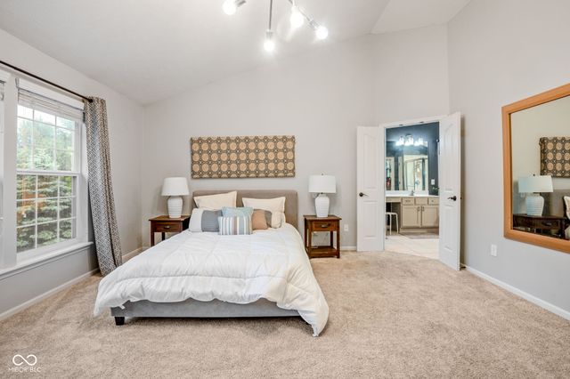 11667 Shadowwood Court, Zionsville, IN 46077