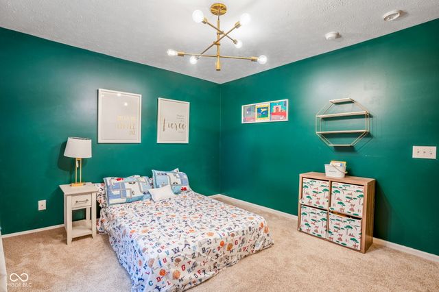 11667 Shadowwood Court, Zionsville, IN 46077