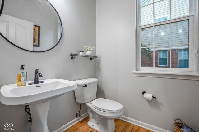 11667 Shadowwood Court, Zionsville, IN 46077
