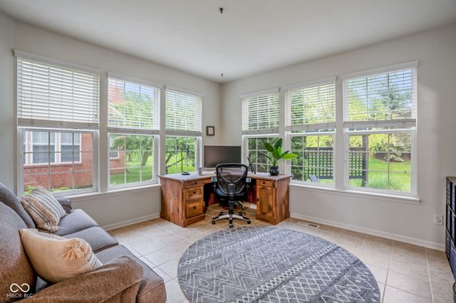 11667 Shadowwood Court, Zionsville, IN 46077