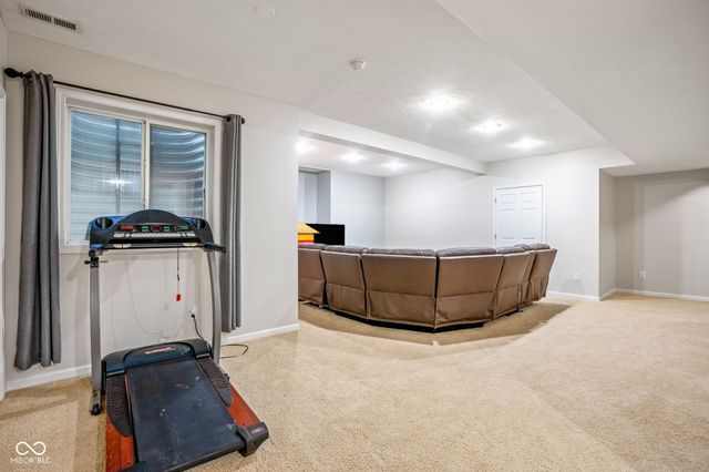 11667 Shadowwood Court, Zionsville, IN 46077