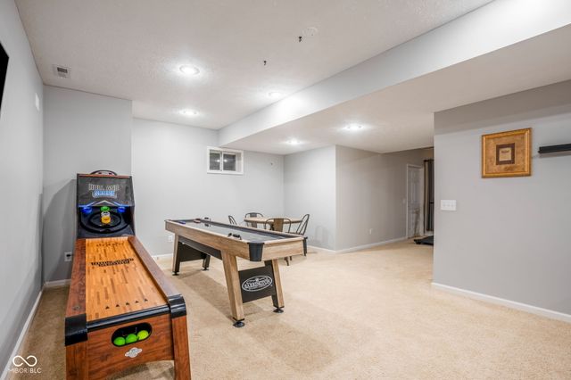 11667 Shadowwood Court, Zionsville, IN 46077