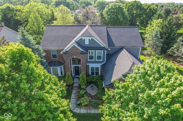11667 Shadowwood Court, Zionsville, IN 46077