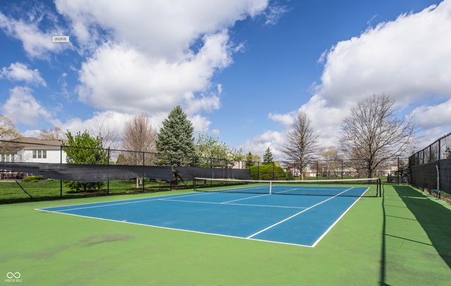 11667 Shadowwood Court, Zionsville, IN 46077