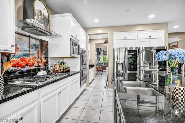 989 Alverstone Court, Henderson, NV 89002