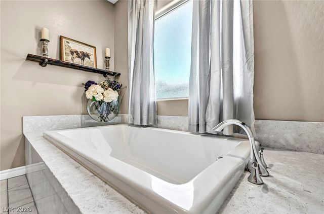 989 Alverstone Court, Henderson, NV 89002