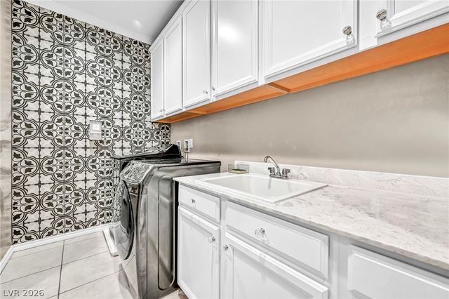 989 Alverstone Court, Henderson, NV 89002