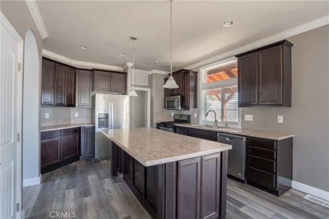 2203 Portola, San Bernardino, CA 92407
