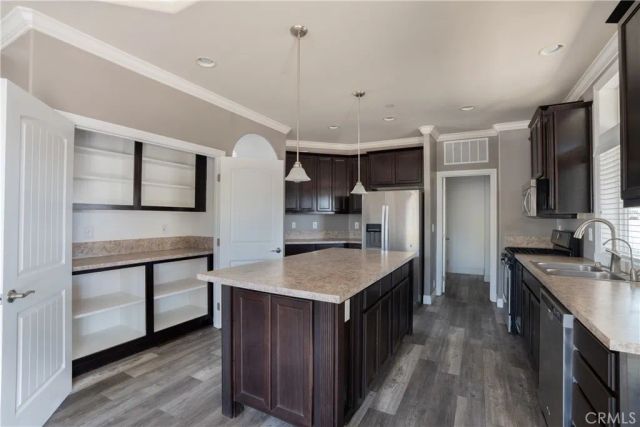 2203 Portola, San Bernardino, CA 92407