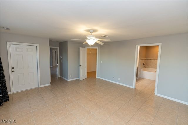 3073 NW 4th AVE, Cape Coral, FL 33993