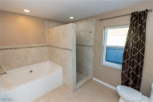 3073 NW 4th AVE, Cape Coral, FL 33993