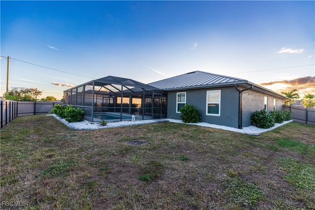 3073 NW 4th AVE, Cape Coral, FL 33993