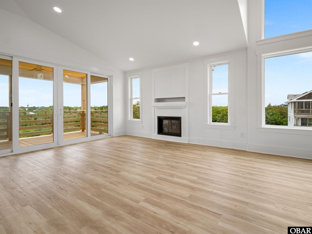 Image 16 of property listing at 2180 Sandpiper Road Lot 8, Corolla, NC 27927