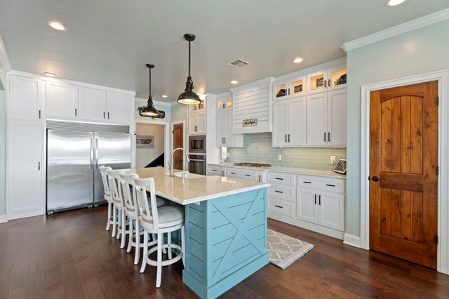 62791 E 316 Road, Grove, OK 74344