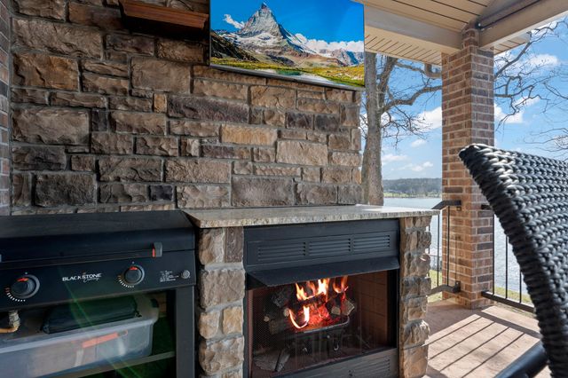 62791 E 316 Road, Grove, OK 74344