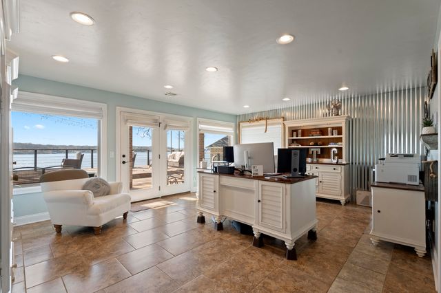 62791 E 316 Road, Grove, OK 74344