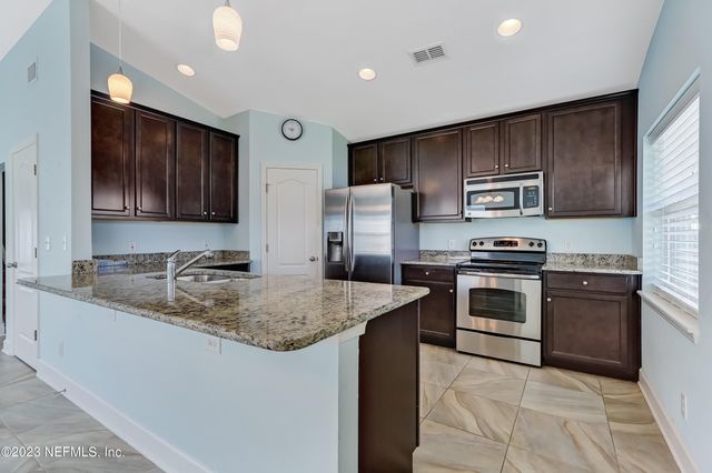 2110 3RD Street, Neptune Beach, FL 32266