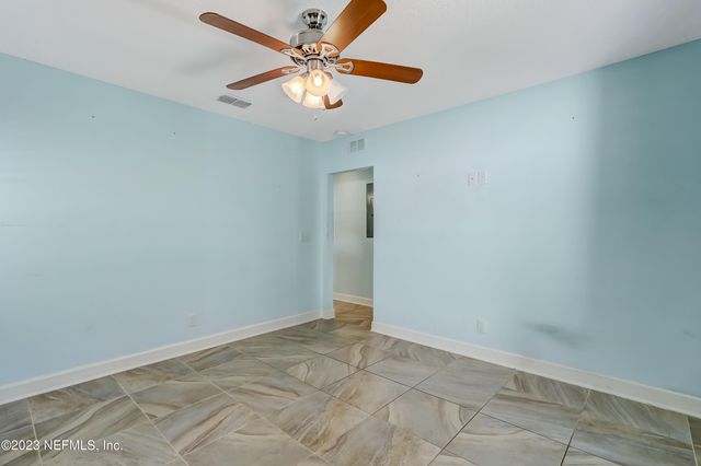 2110 3RD Street, Neptune Beach, FL 32266