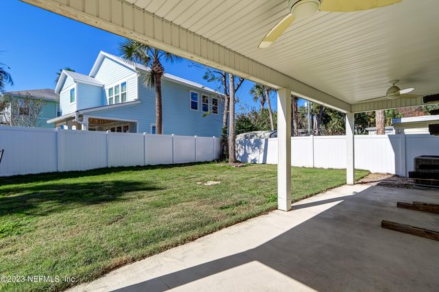 2110 3RD Street, Neptune Beach, FL 32266