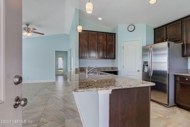 2110 3RD Street, Neptune Beach, FL 32266