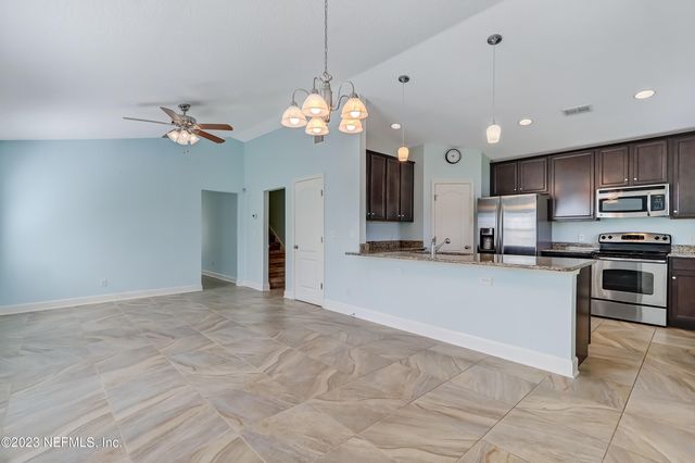 2110 3RD Street, Neptune Beach, FL 32266