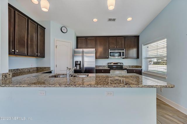 2110 3RD Street, Neptune Beach, FL 32266
