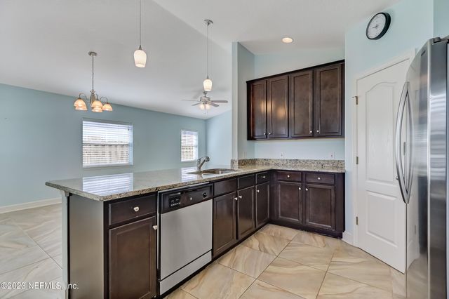 2110 3RD Street, Neptune Beach, FL 32266
