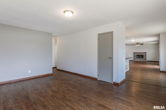 17308 N IVY Lane, Chillicothe, IL 61523