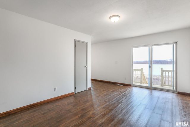 17308 N IVY Lane, Chillicothe, IL 61523