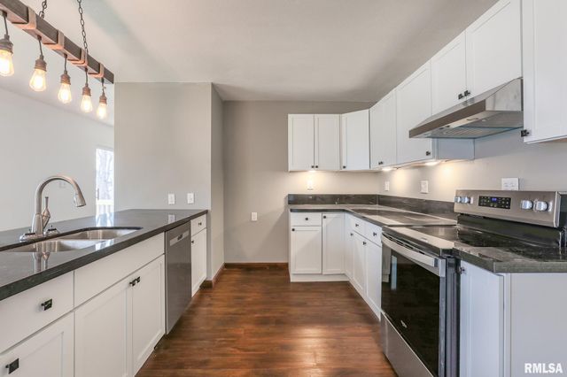 17308 N IVY Lane, Chillicothe, IL 61523