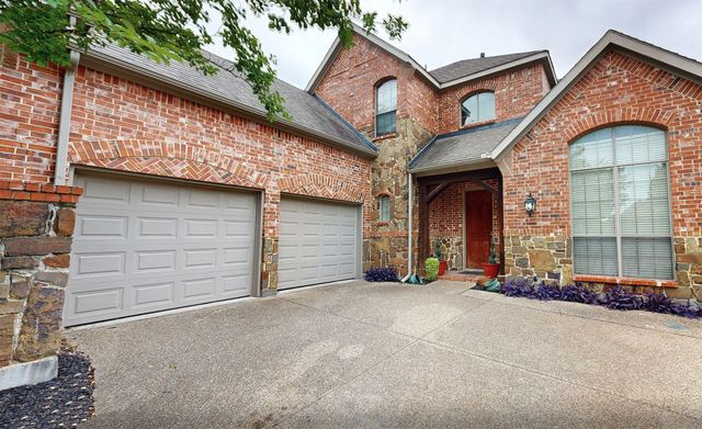 6947 Navigation Drive, Grand Prairie, TX 75054