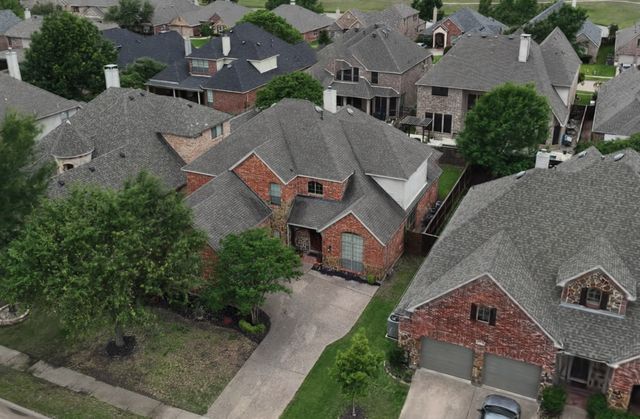 6947 Navigation Drive, Grand Prairie, TX 75054