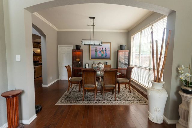 6947 Navigation Drive, Grand Prairie, TX 75054