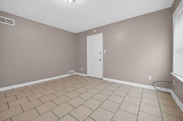 4553 NEELY RD, Memphis, TN 38109