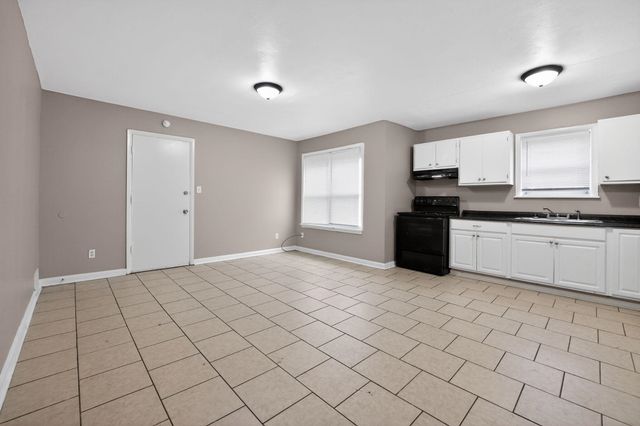 4553 NEELY RD, Memphis, TN 38109