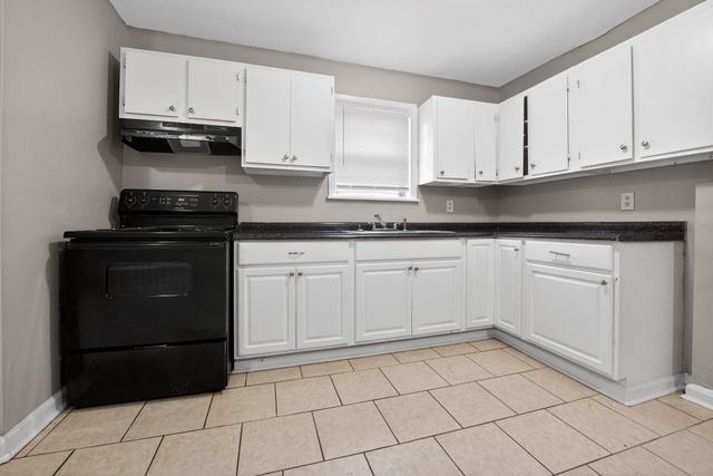 4553 NEELY RD, Memphis, TN 38109