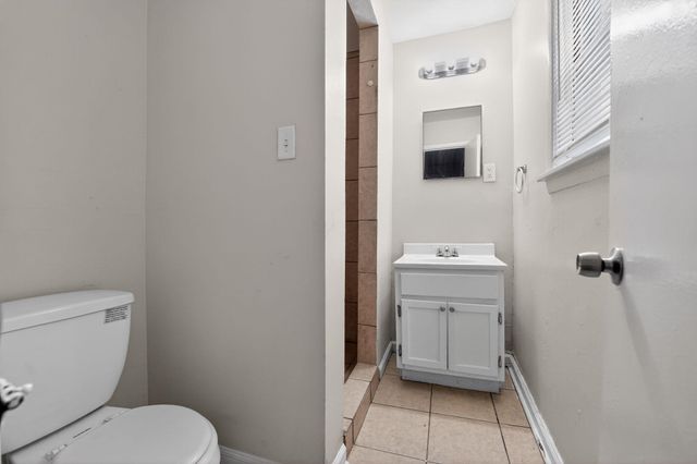 4553 NEELY RD, Memphis, TN 38109