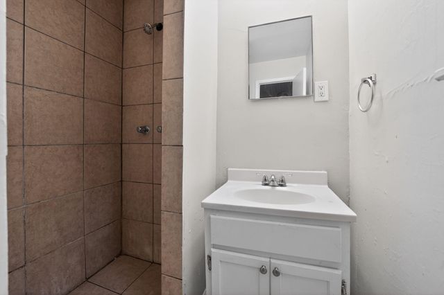 4553 NEELY RD, Memphis, TN 38109