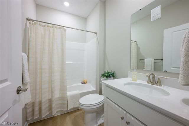 23724 Wally's Way, Columbia Station, OH 44028