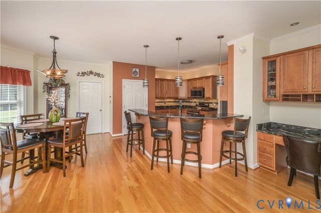6401 Cookes Farm Dr, Henrico, VA 23231